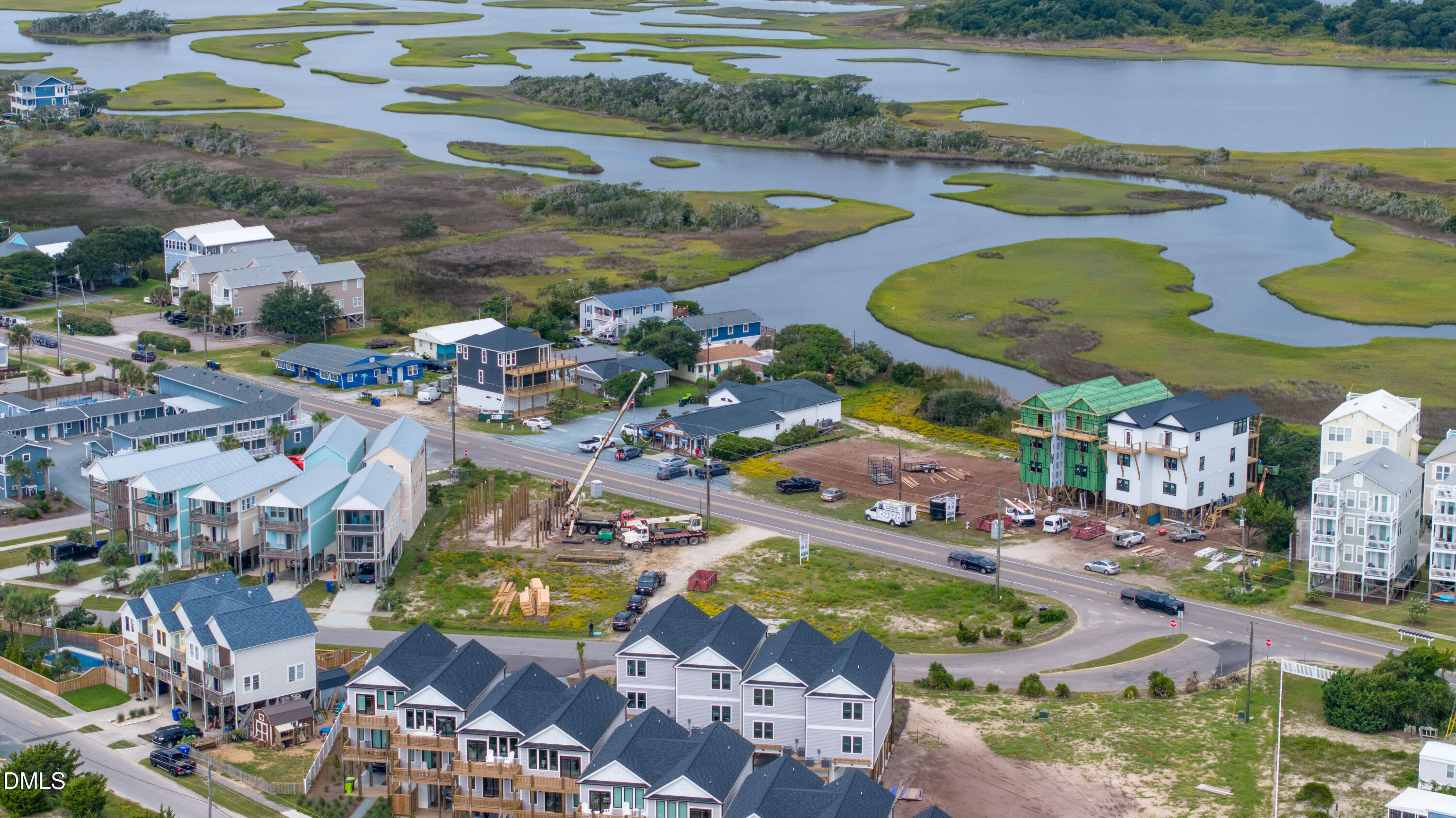 124 Shell Road Surf City, NC 28445 - Photo 3 of 36 DJI_20250826103402_0705_D-HDR