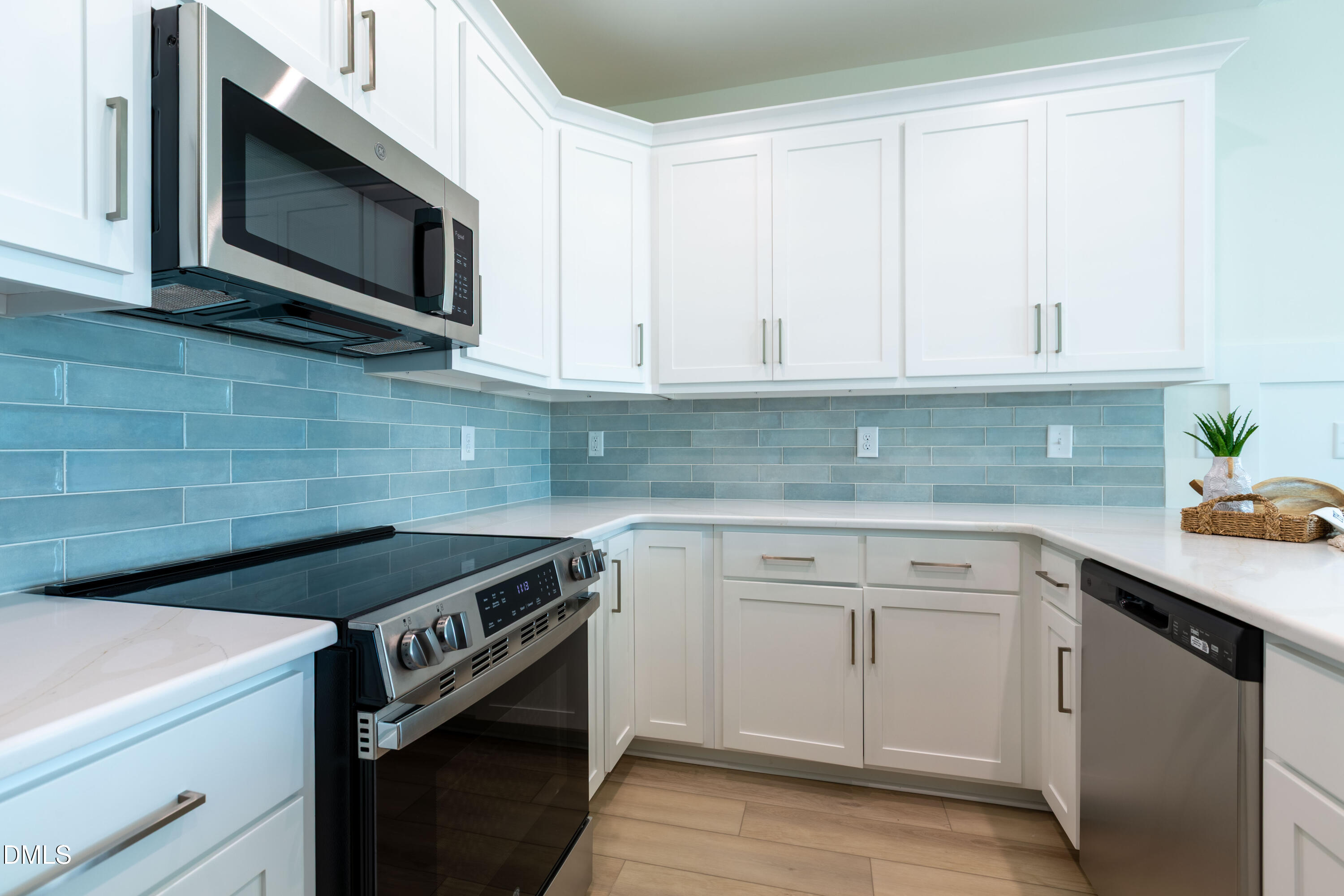 124 Shell Road Surf City, NC 28445 - Photo 9 of 36 _MG_0977-HDR