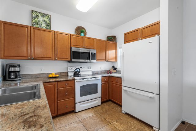 $439,000 | 73-1108 Nuuanu Place, Unit I202, Kailua-Kona, HI 96740