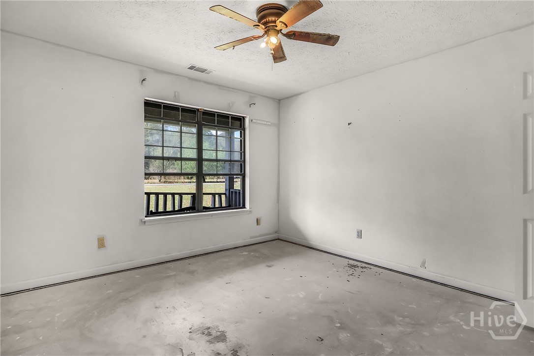 677 Roebling Road Bloomingdale, GA 31302 - Photo 25 of 49 Gallery Image 25