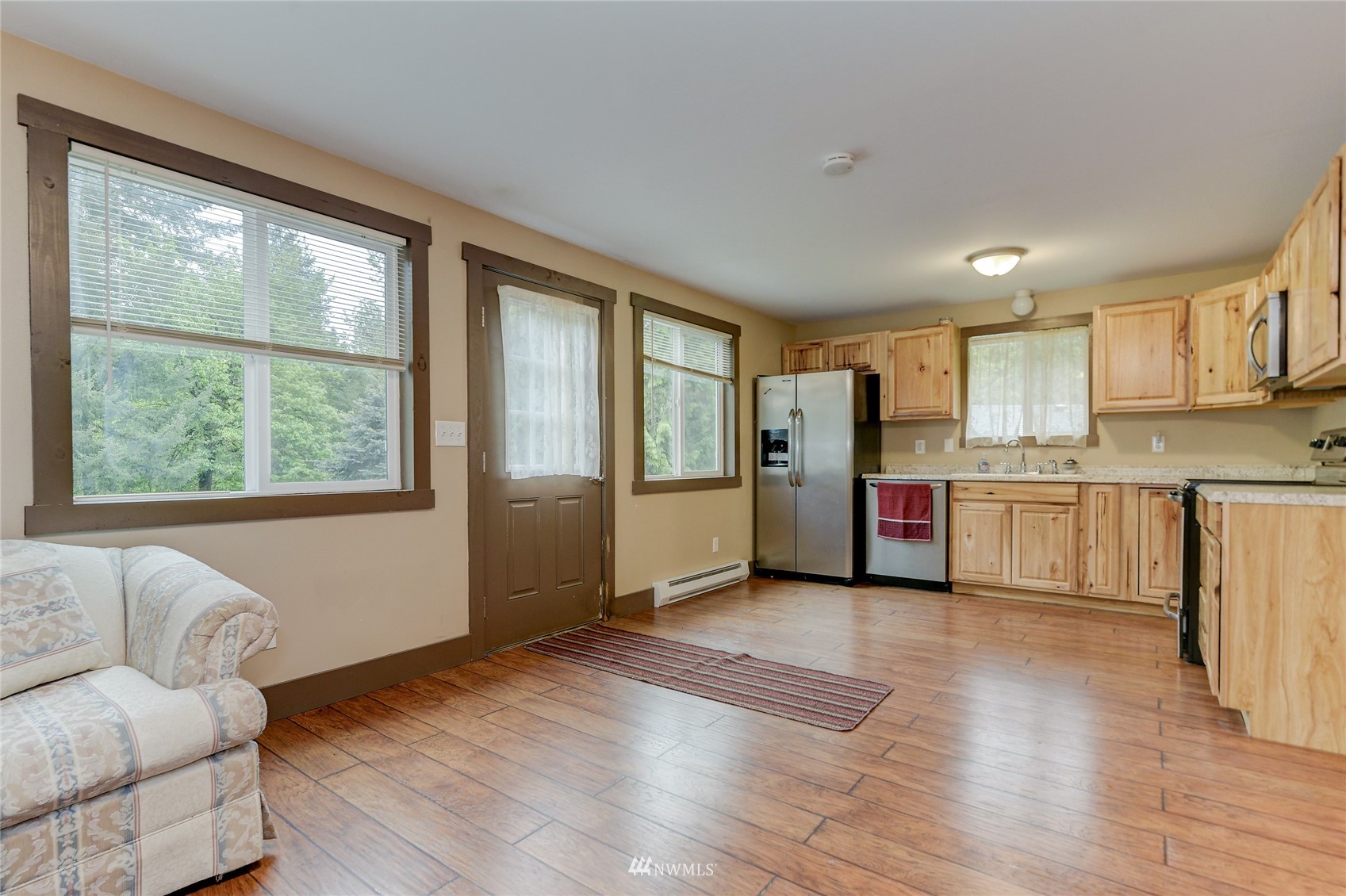 7441 Rainier Road Southeast Olympia, WA 98513 - Photo 12 of 32 Gallery Image 12
