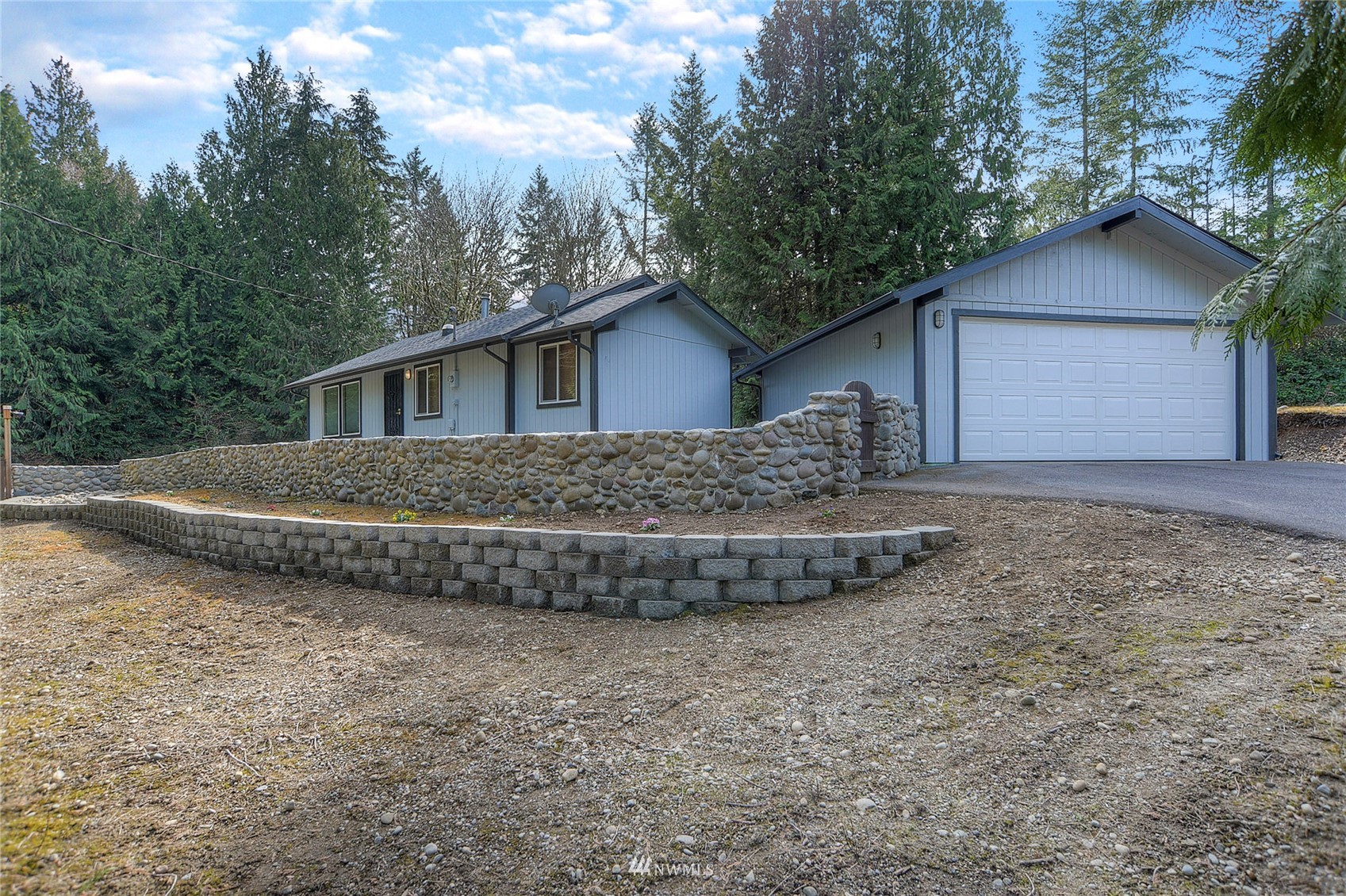 7441 Rainier Road Southeast Olympia, WA 98513 - Photo 2 of 32 Gallery Image 2