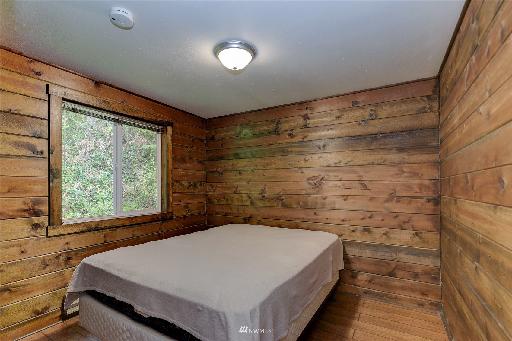 7441 Rainier Road Southeast Olympia, WA 98513 - Photo 23 of 32 Gallery Image 23