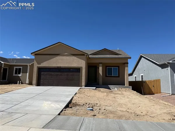 $403,500 | 5217 Gannet Lane, Pueblo, CO 81008