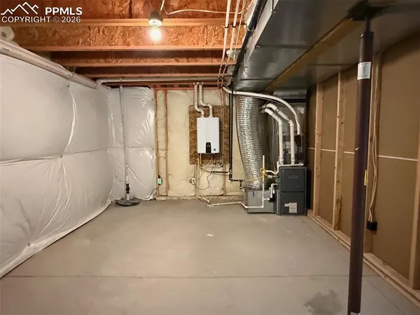 an empty room with window