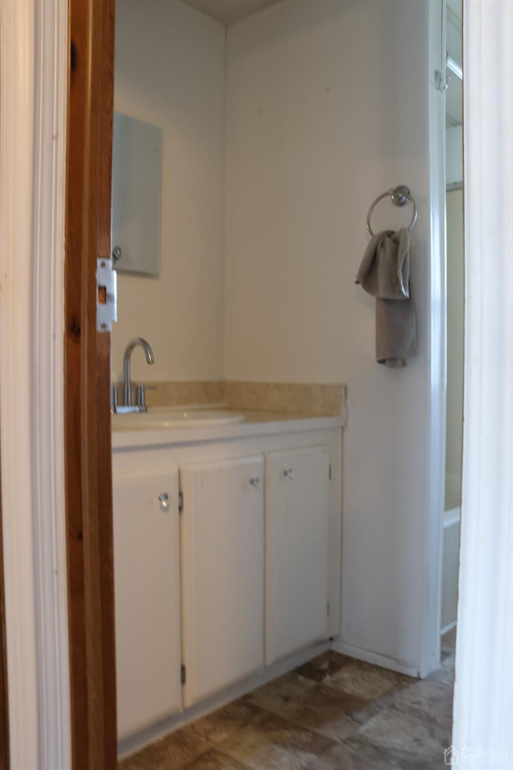 1 Dickens Road North Brunswick, NJ 08902 - Photo 23 of 43 Gallery Image 23