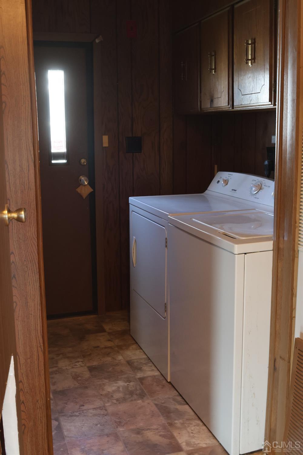 1 Dickens Road North Brunswick, NJ 08902 - Photo 29 of 43 Gallery Image 29