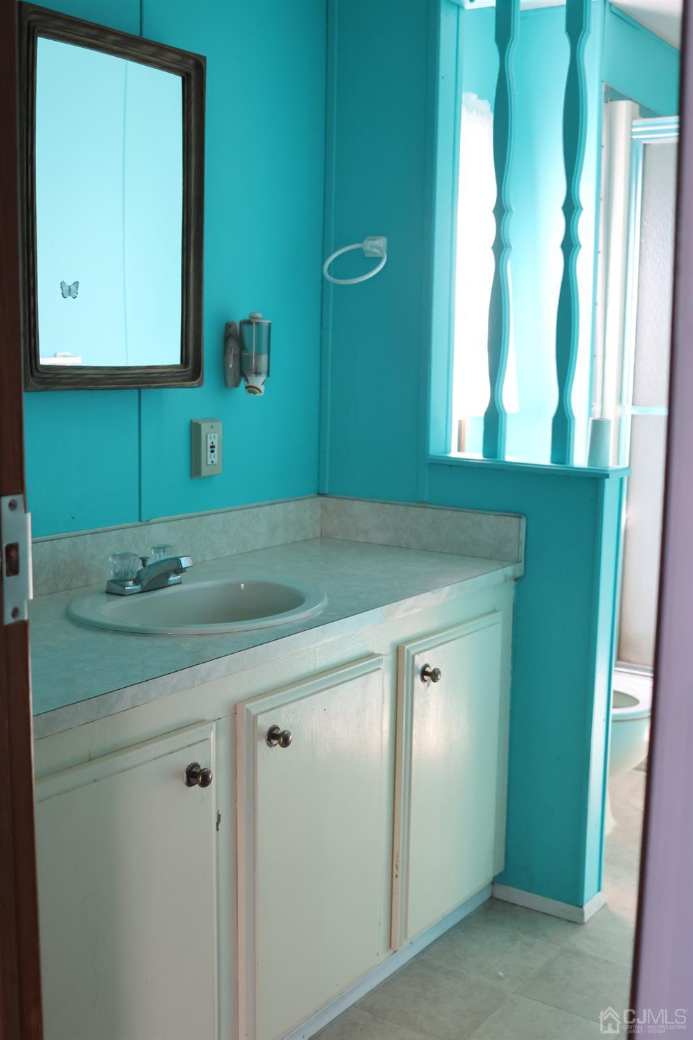 1 Dickens Road North Brunswick, NJ 08902 - Photo 41 of 43 Gallery Image 41