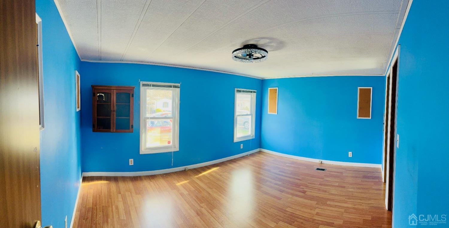 1 Dickens Road North Brunswick, NJ 08902 - Photo 5 of 43 Gallery Image 5