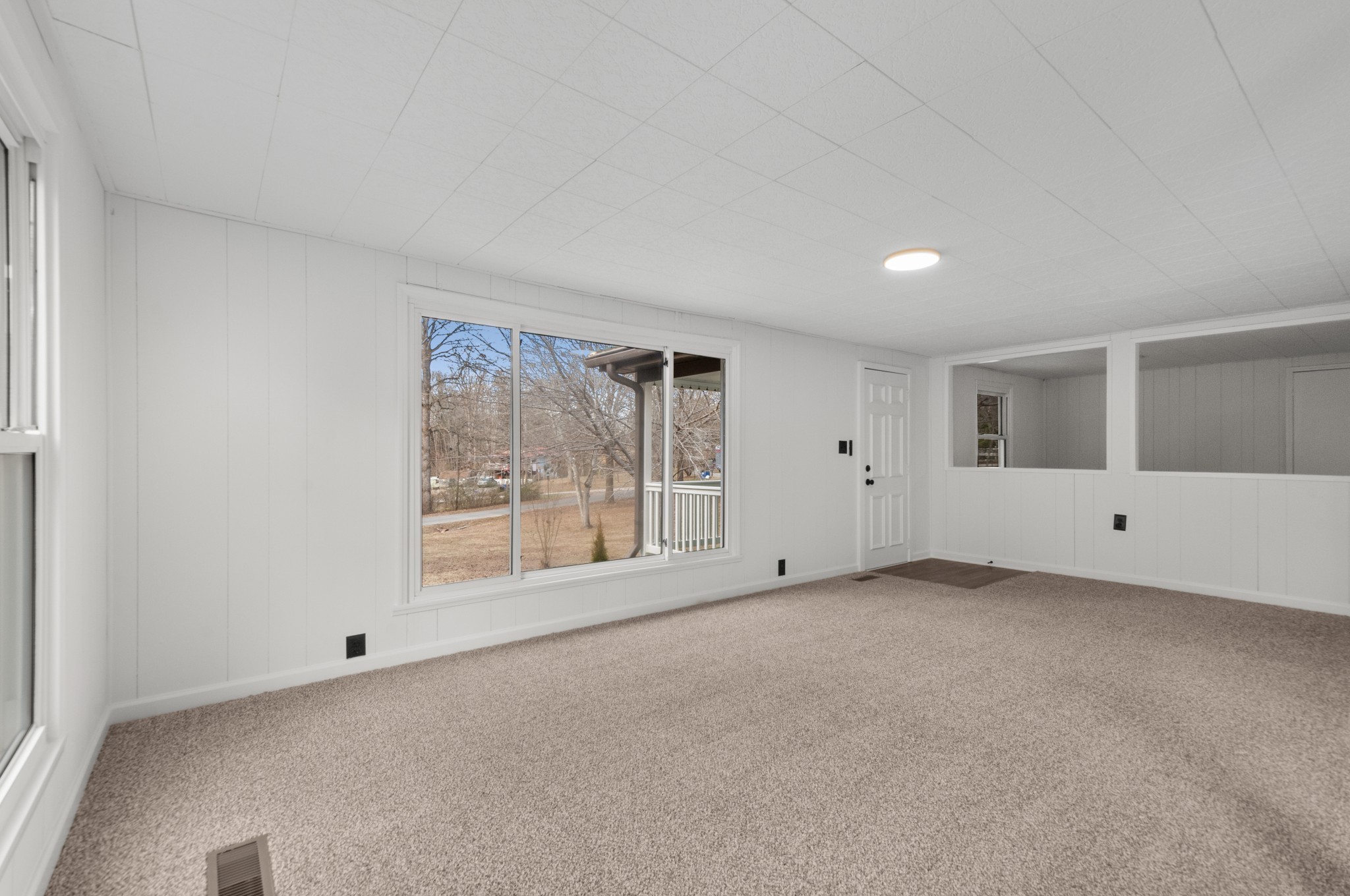 9475 Sugar Tree Road Bon Aqua, TN 37025 - Photo 10 of 33 Gallery Image 10