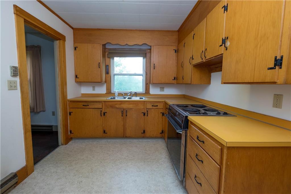 92 Town House Road Union, ME 04862 - Photo 4 of 19 Photo