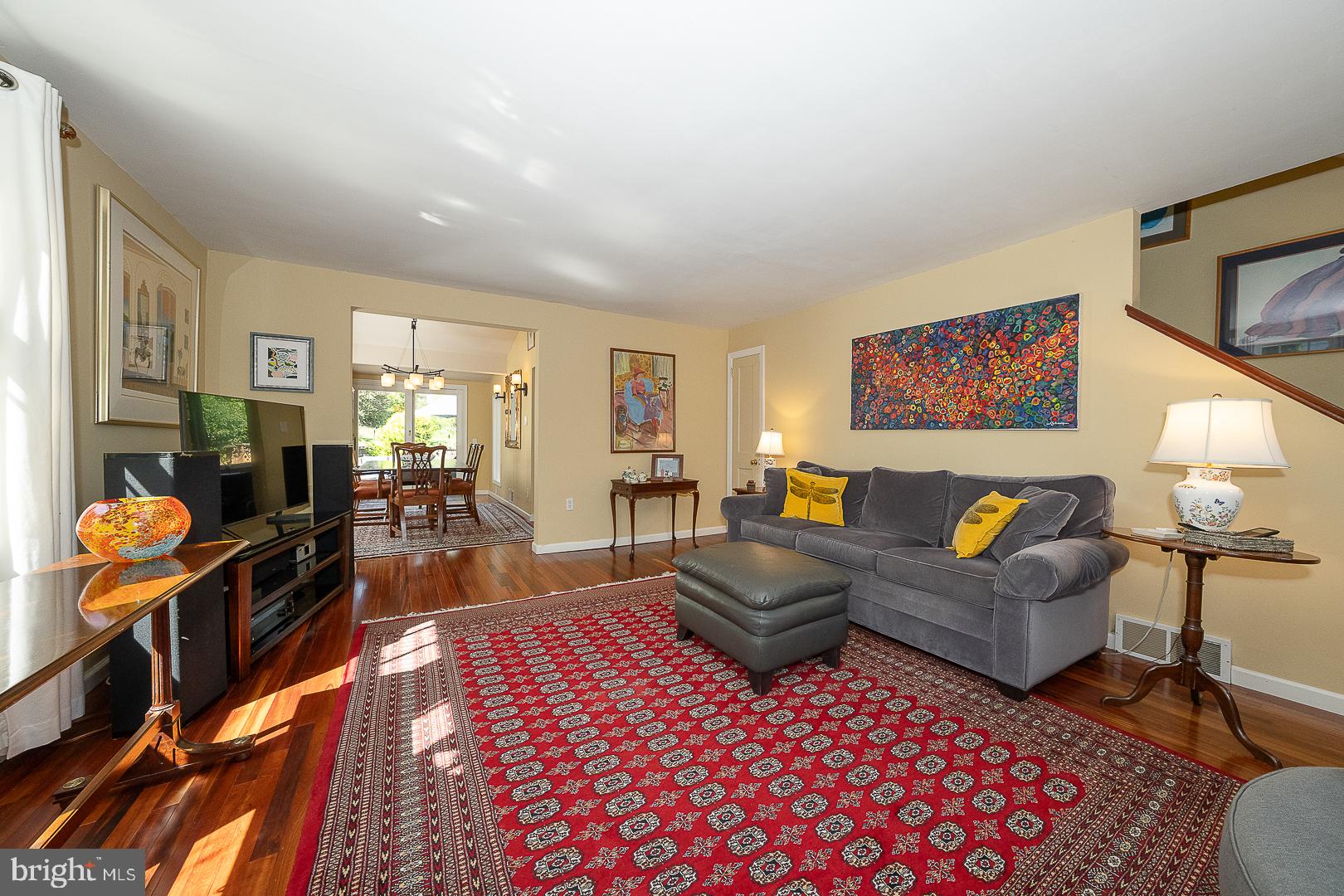 608 South Devon Avenue Wayne, PA 19087 - Photo 5 of 40 Family Room