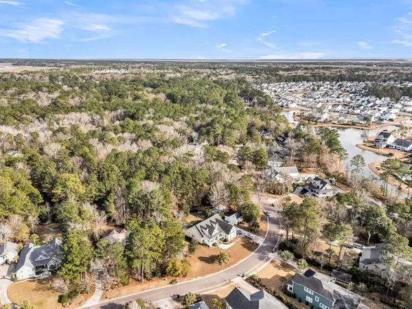 $695,000 | 3786 St Ellens Drive, Mount Pleasant, SC 29466