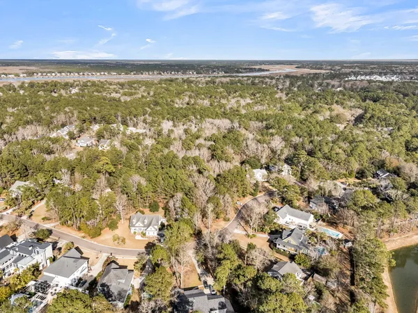 $695,000 | 3786 St Ellens Drive, Mount Pleasant, SC 29466