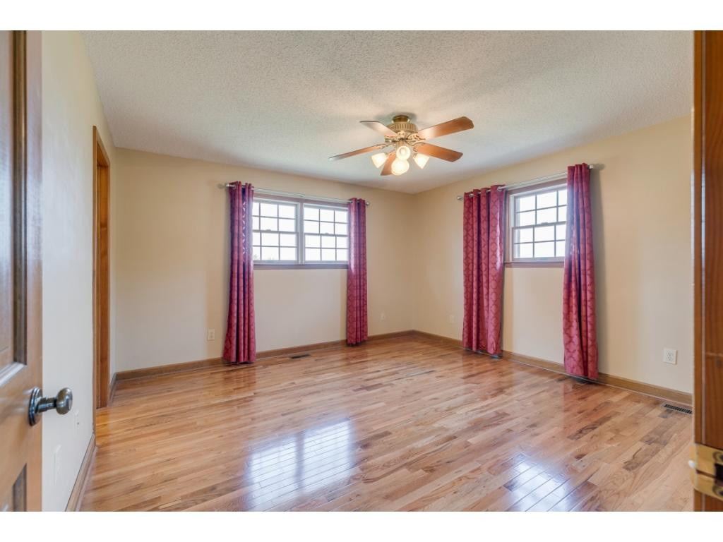 355 Boonesboro Road Gray, TN 37615 - Photo 15 of 36 Photo 15