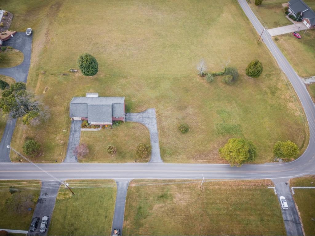 355 Boonesboro Road Gray, TN 37615 - Photo 35 of 36 Photo 35