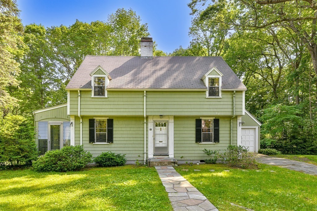 8 Spruce Park Wellesley, MA 02481 - Photo 1 of 22