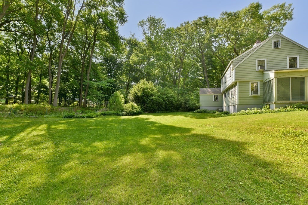 8 Spruce Park Wellesley, MA 02481 - Photo 19 of 22