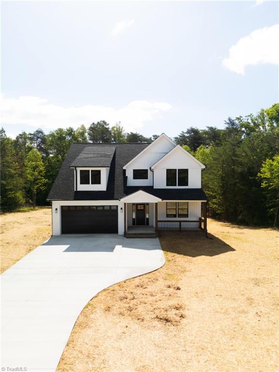 482 Carson Road Pilot Mountain, NC 27041 - Photo 9 of 41
