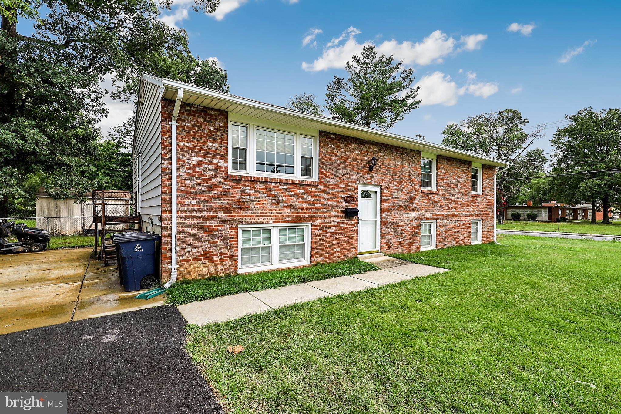 6101 Seabrook Road Lanham, MD 20706 - Photo 1 of 25 Exterior (Front)