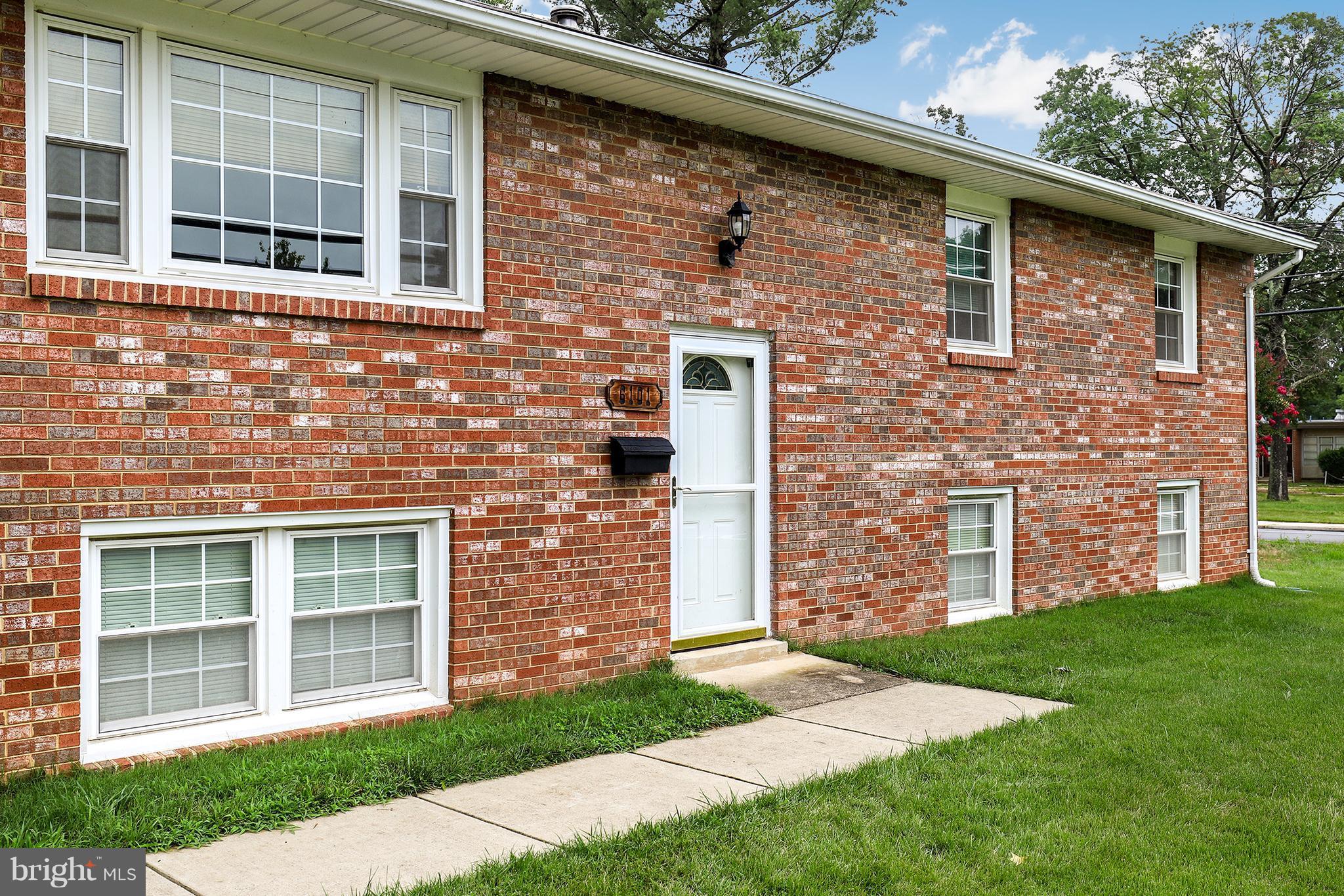 6101 Seabrook Road Lanham, MD 20706 - Photo 2 of 25 Exterior (Front)