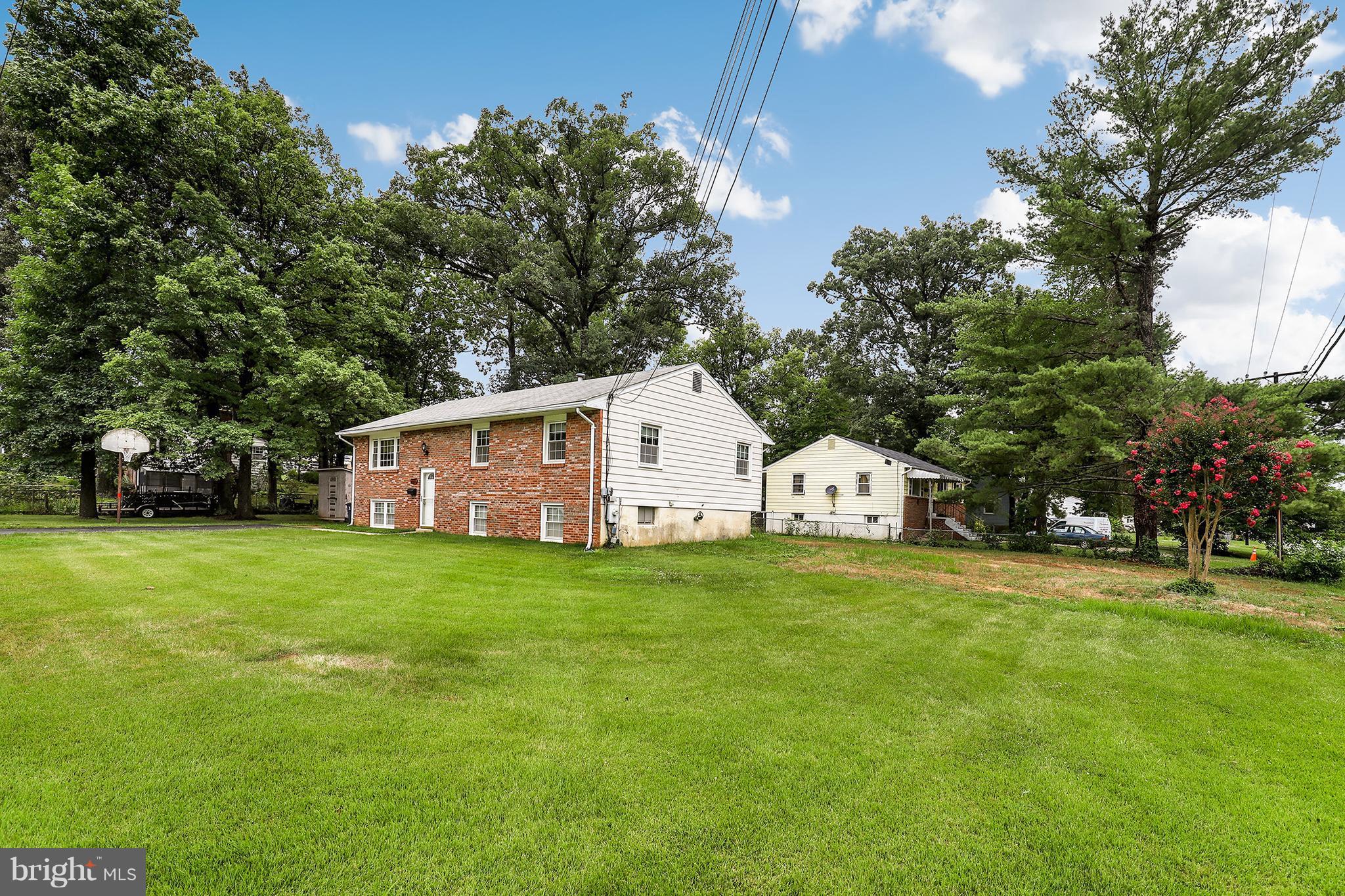 6101 Seabrook Road Lanham, MD 20706 - Photo 24 of 25 Exterior (Rear)