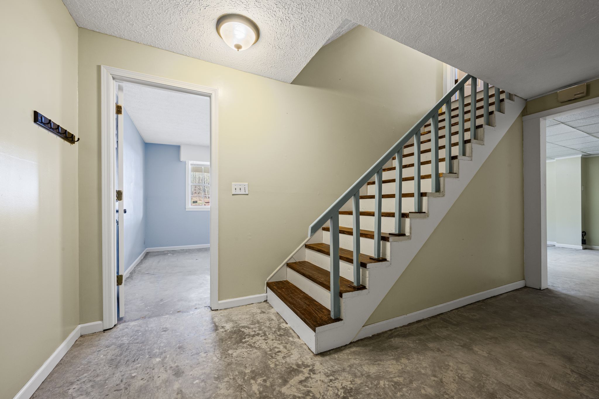 219 Lee Road Dickson, TN 37055 - Photo 38 of 54 Gallery Image 38