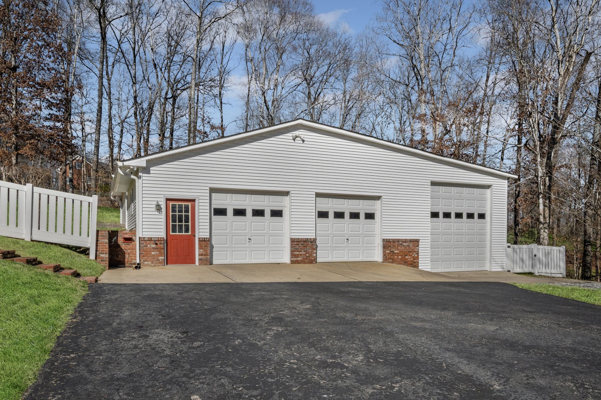 219 Lee Road Dickson, TN 37055 - Photo 43 of 54 Gallery Image 43