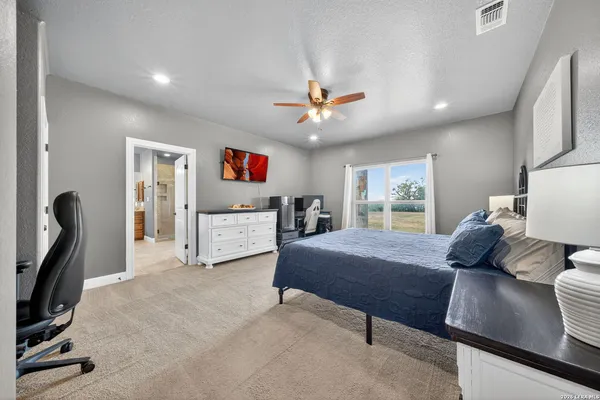 $774,950 | 4691 Farm To Market Road 1339, Kingsbury, TX 78638