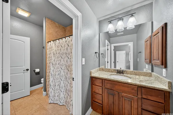 $774,950 | 4691 Farm To Market Road 1339, Kingsbury, TX 78638