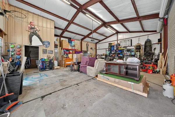 $774,950 | 4691 Farm To Market Road 1339, Kingsbury, TX 78638