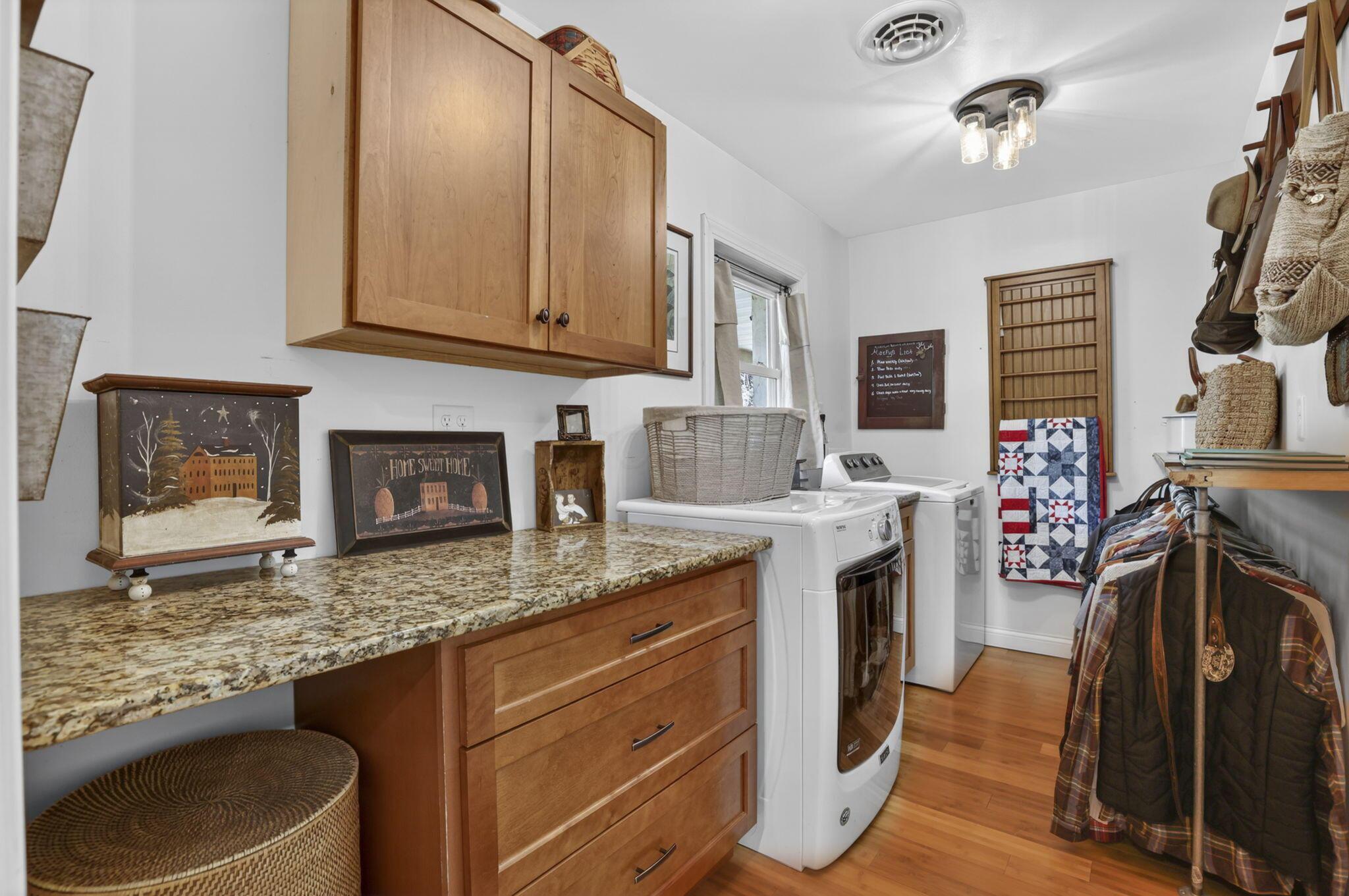 1123 Falls Road Bainbridge, OH 45612 - Photo 31 of 100 30-web-or-mls-939A5463