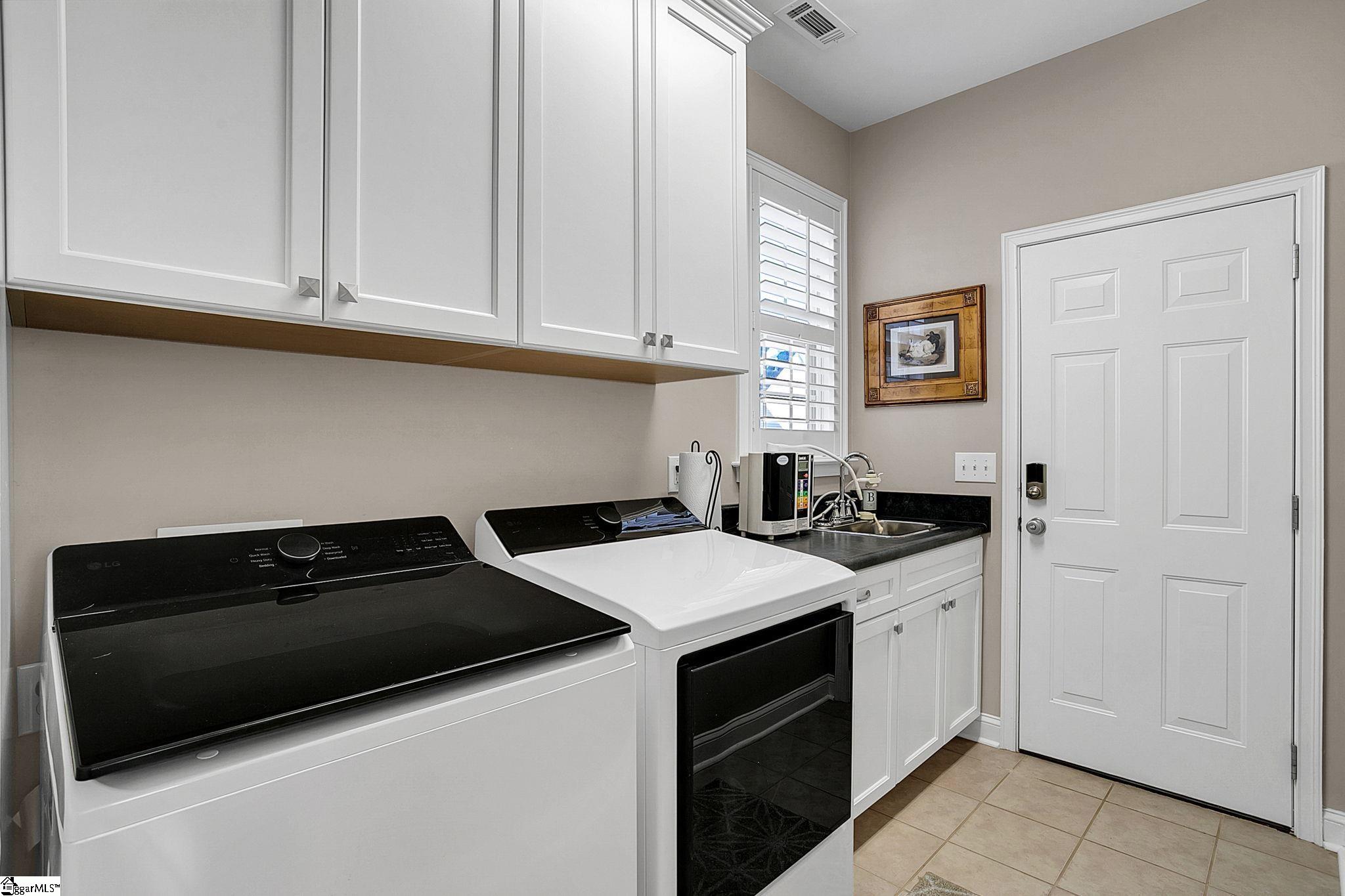 206 Medford Drive Greer, SC 29650 - Photo 12 of 50