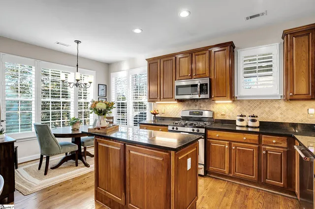 $645,000 | 206 Medford Drive, Greer, SC 29650