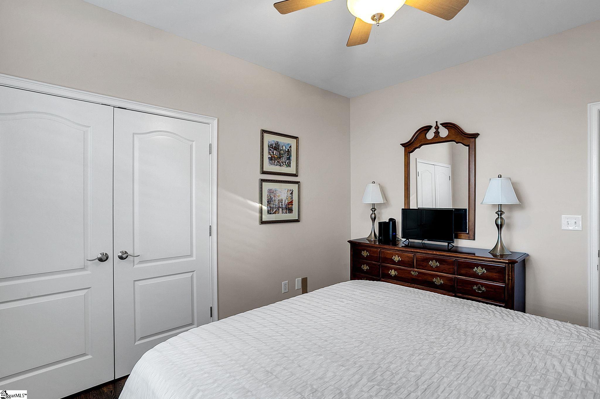 206 Medford Drive Greer, SC 29650 - Photo 8 of 50