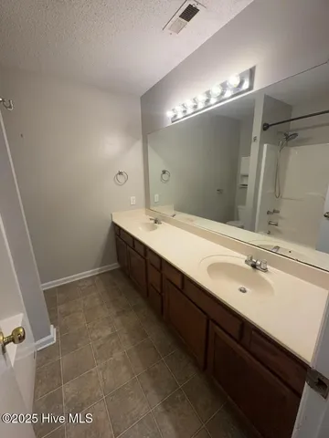 $1,500 | 121 Suffolk Circle, Jacksonville, NC 28546