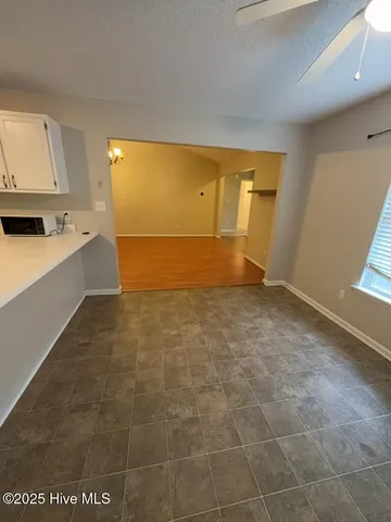 $1,500 | 121 Suffolk Circle, Jacksonville, NC 28546