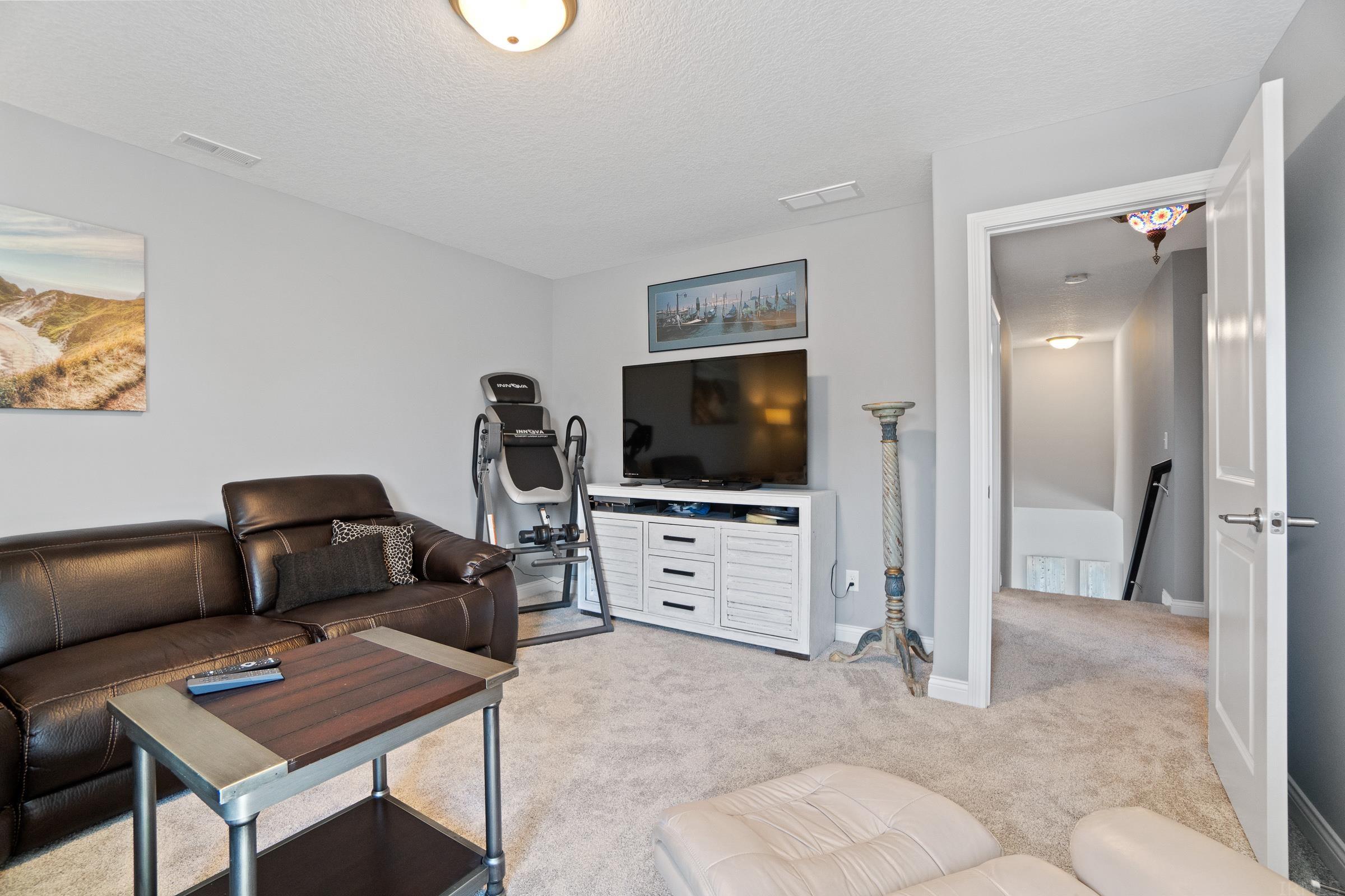 7463 Claypool Crossing Fort Wayne, IN 46835 - Photo 27 of 36