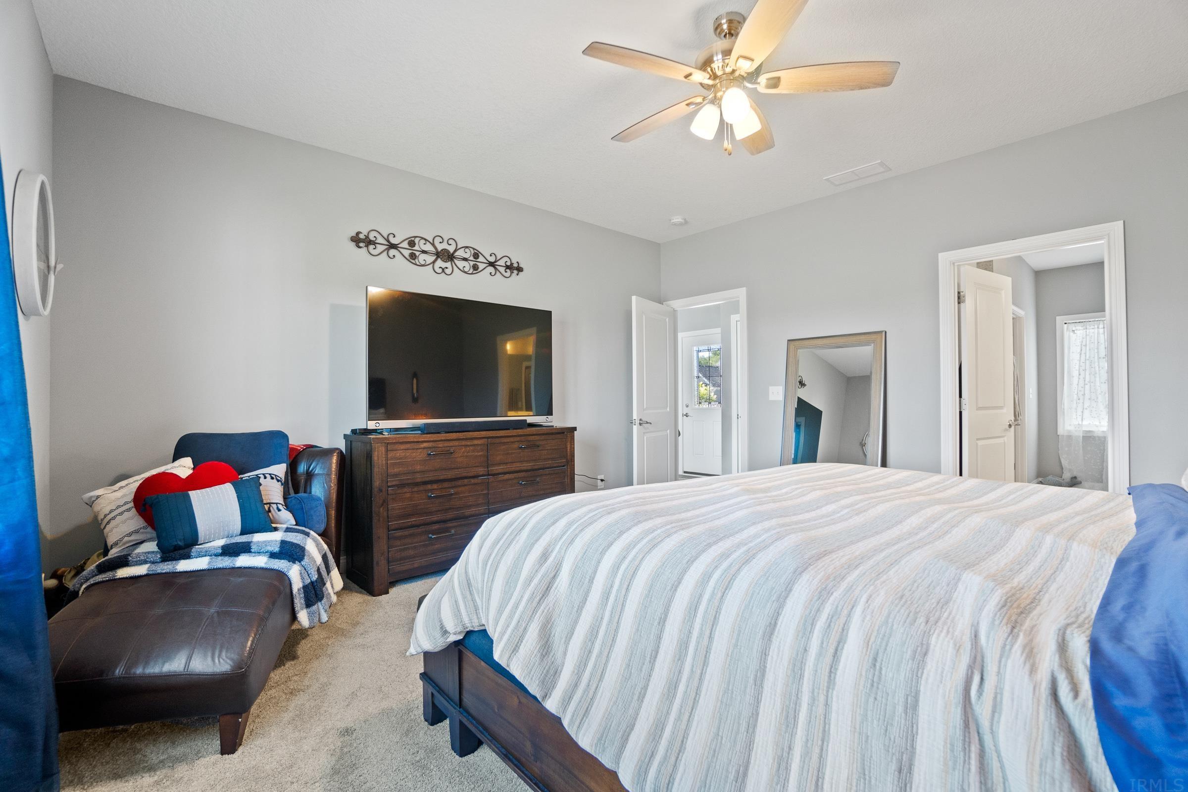 7463 Claypool Crossing Fort Wayne, IN 46835 - Photo 5 of 36