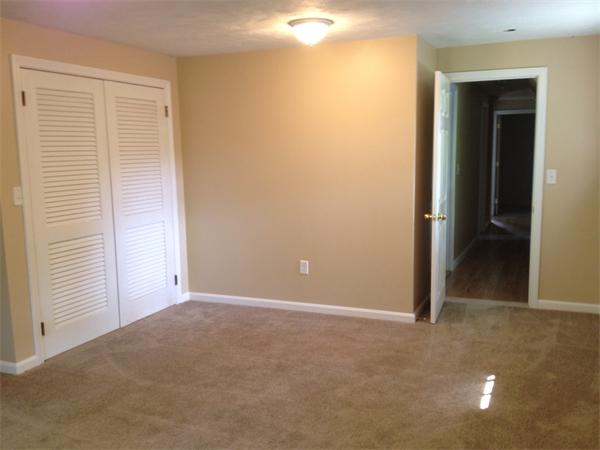 31 Heroult Road Worcester, MA 01606 - Photo 8 of 15 Gallery Image 8