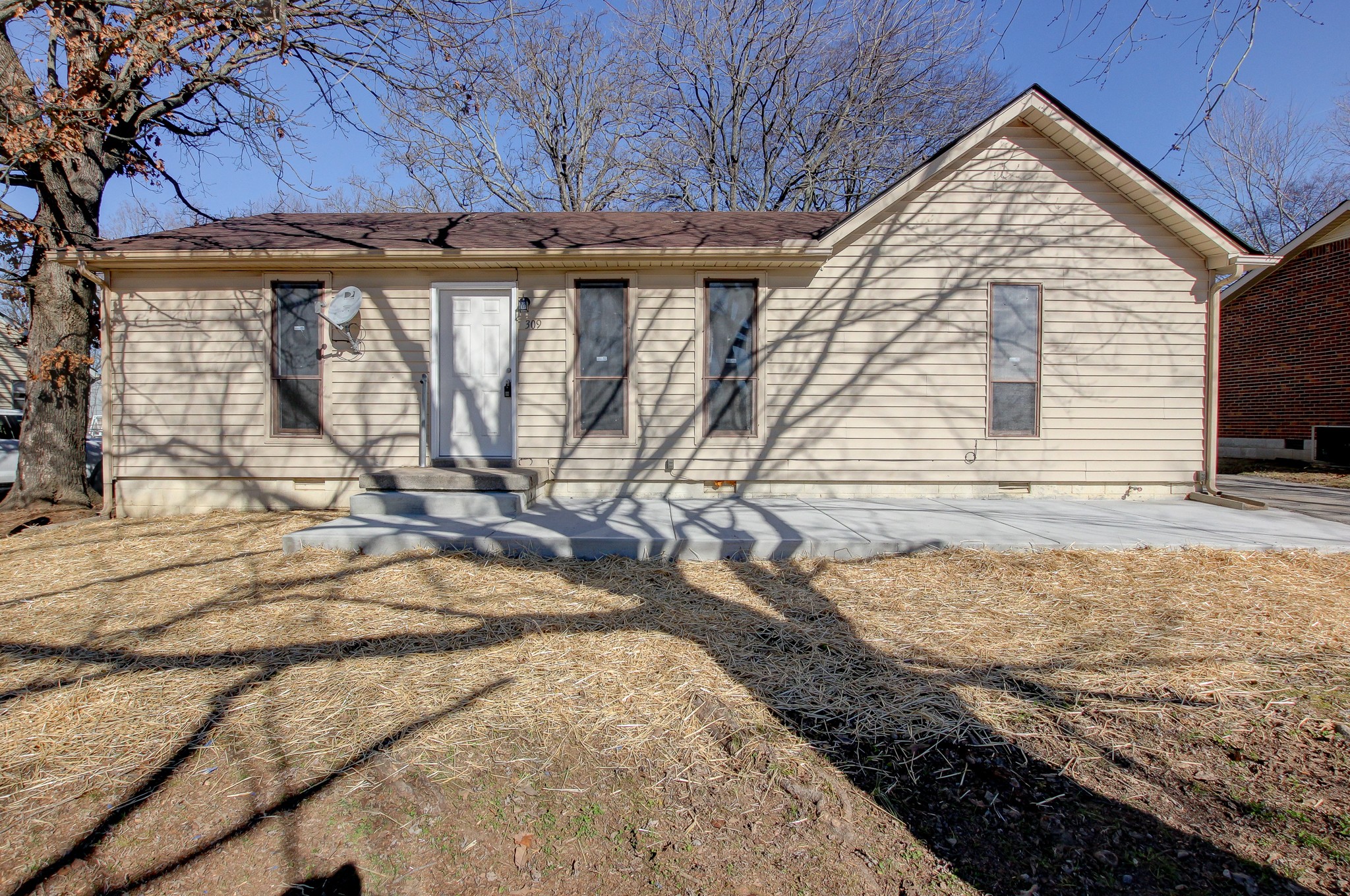 309 Gomer Road Clarksville, TN 37042 - Photo 3 of 70 Gallery Image 3