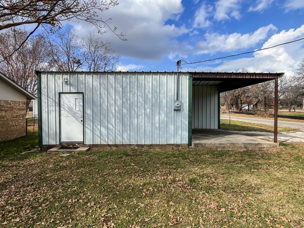 206 East 3rd Street Tolar, TX 76476 - Photo 18 of 21