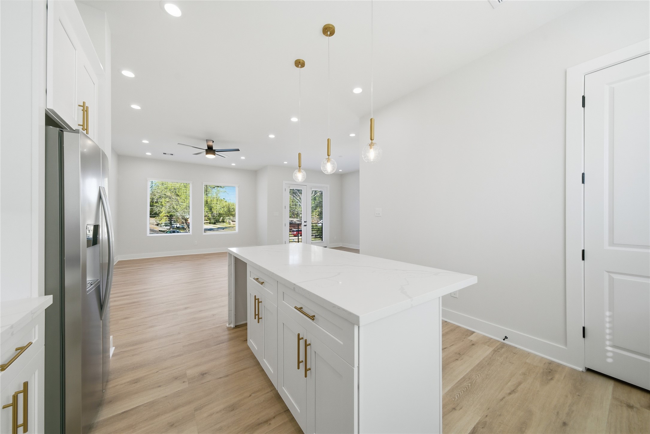 10929 Ivyridge Road, Unit B Houston, TX 77043 - Photo 27 of 37