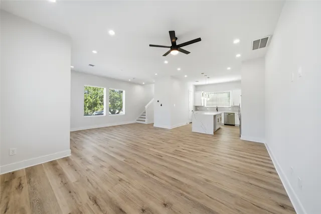 $2,849 | 10929 Ivyridge Road, Unit B, Houston, TX 77043