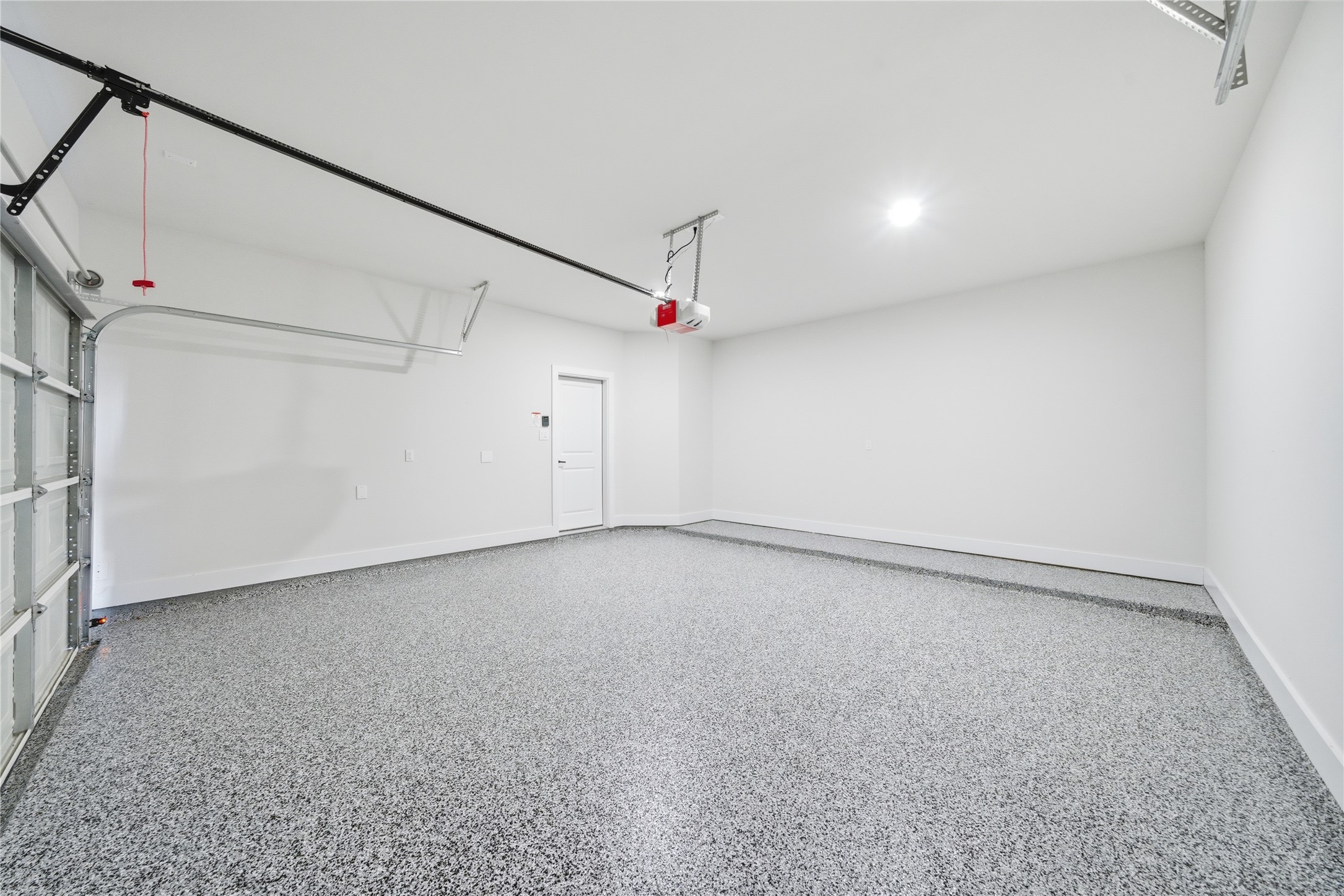 10929 Ivyridge Road, Unit B Houston, TX 77043 - Photo 7 of 37