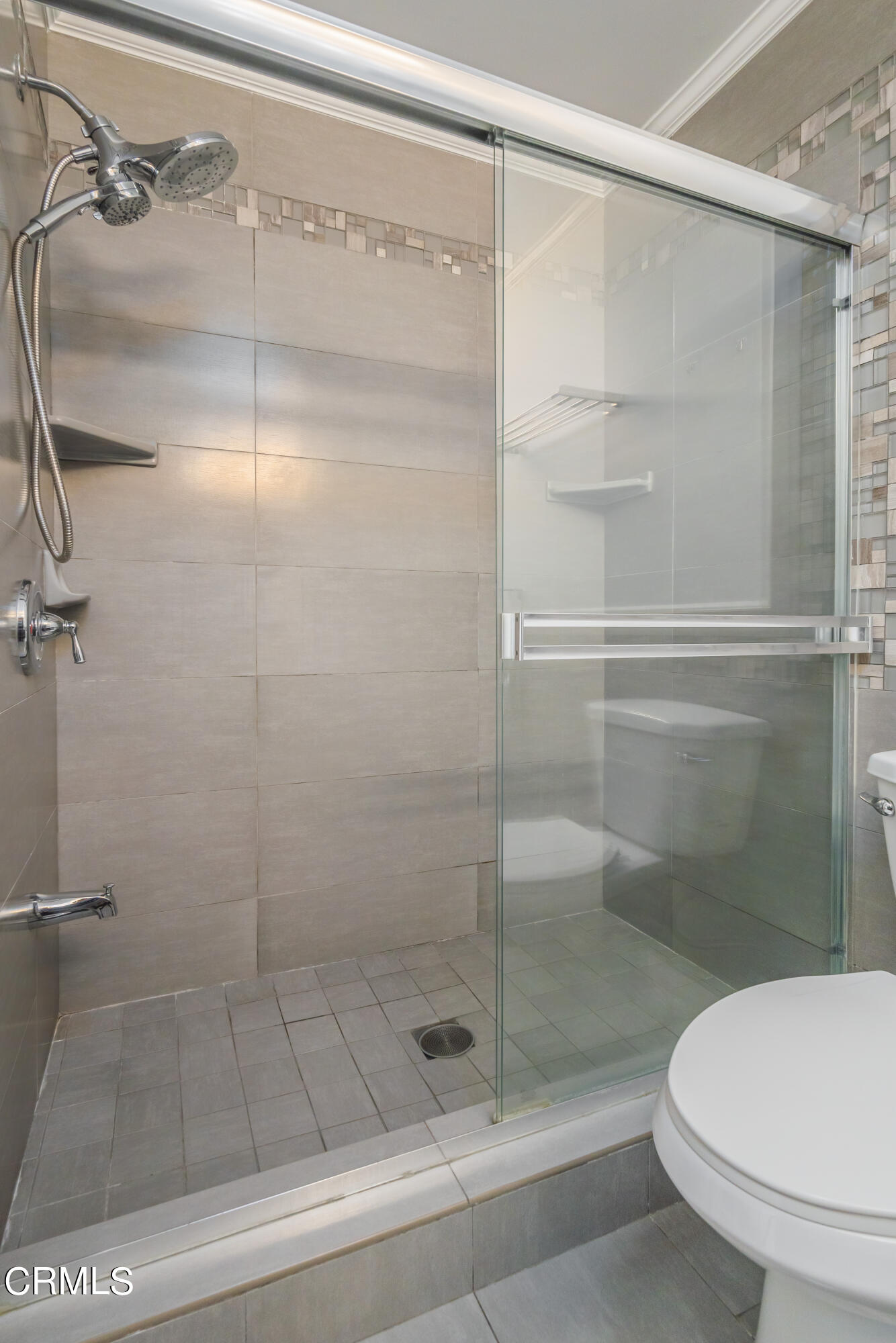 444 Sequoia Drive Pasadena, CA 91105 - Photo 32 of 38 a bathroom with a shower