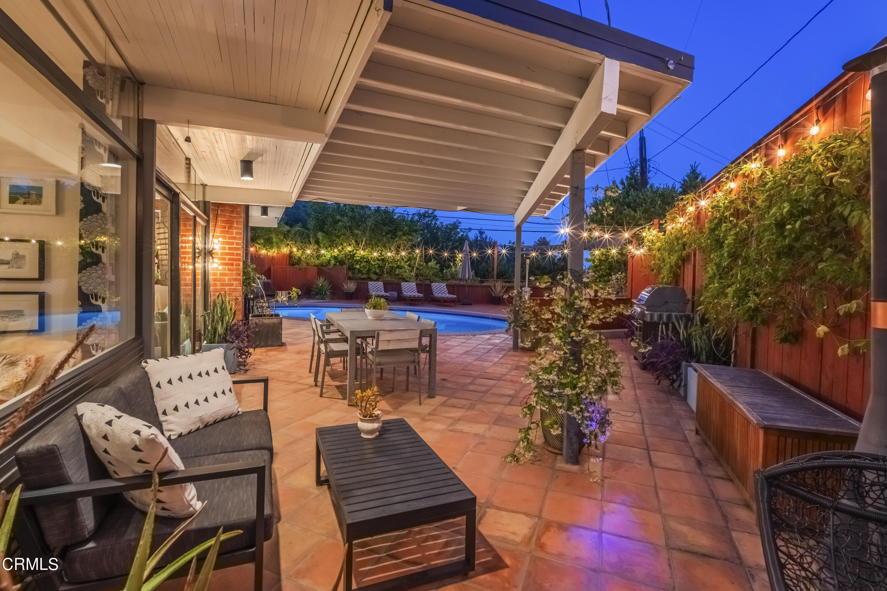 444 Sequoia Drive Pasadena, CA 91105 - Photo 36 of 38 a view of outdoor space with seating area