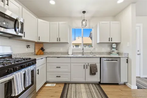 $369,000 | 19083 East 16th Avenue, Aurora, CO 80011