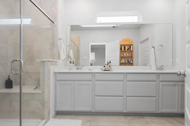 a view of a workspace with furniture