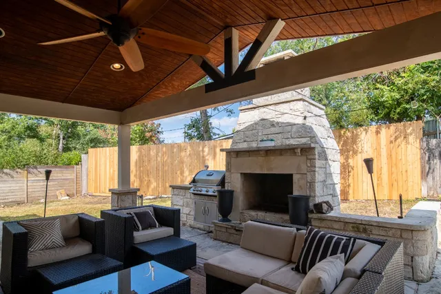 a outdoor living space with furniture and garden view